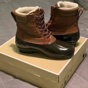 Micheal Kors Easton Bottie